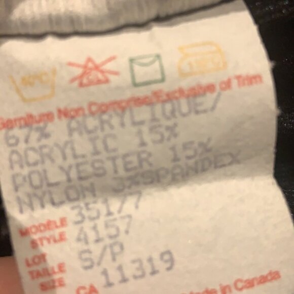 Roots Classic cottagecore button down 40%wool sweater - Picture 7 of 9